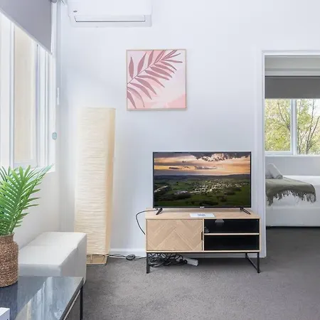 Sunny Days Getaway In The Heart Of East St Kilda Apartment Melbourne Exterior photo